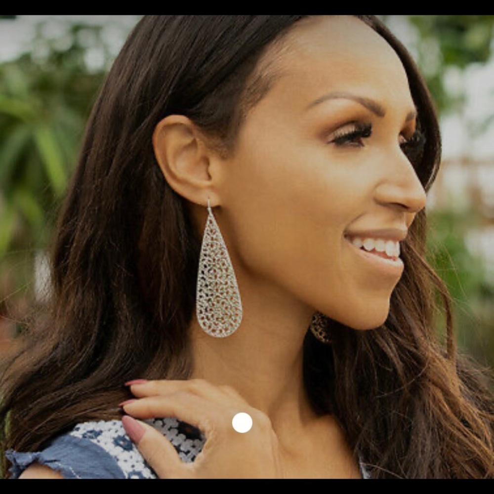 NWT ~ Plunder Earrings KENNY